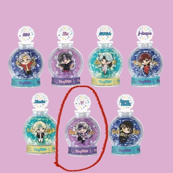 TinyTan Japan Gacha Water Dome Taehyung - Picture 2 of 4